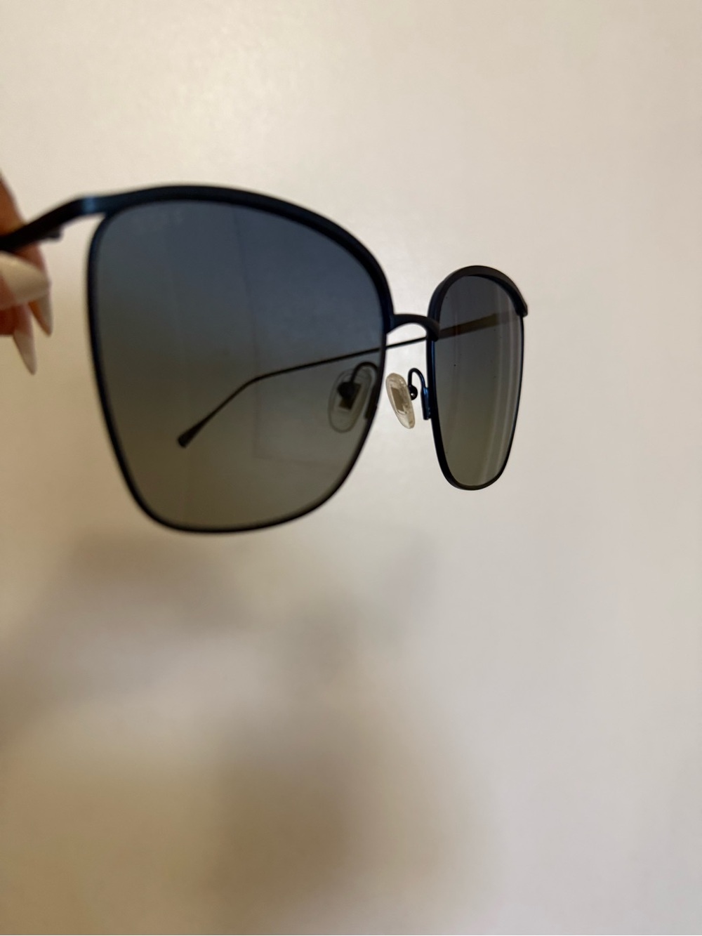 BRAND NEW DIFF EYEWEAR Women’s NAVY BLUE Oversized Square Sunglasses